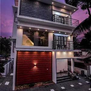 Проживание в семье Dune, Alappuzha